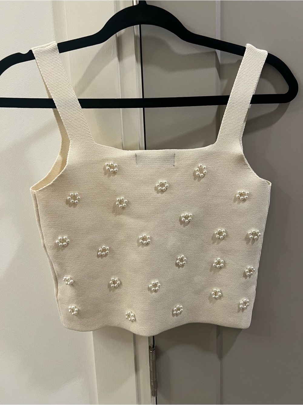 NWOT On Twelfth Anthropologie Ivory Pearl-Embellished Knit Crop Top Sz M - Picture 2 of 4